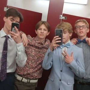 Meet your Posher, Riley